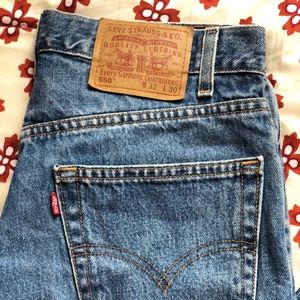 Levi’s 550 Relaxed Fit